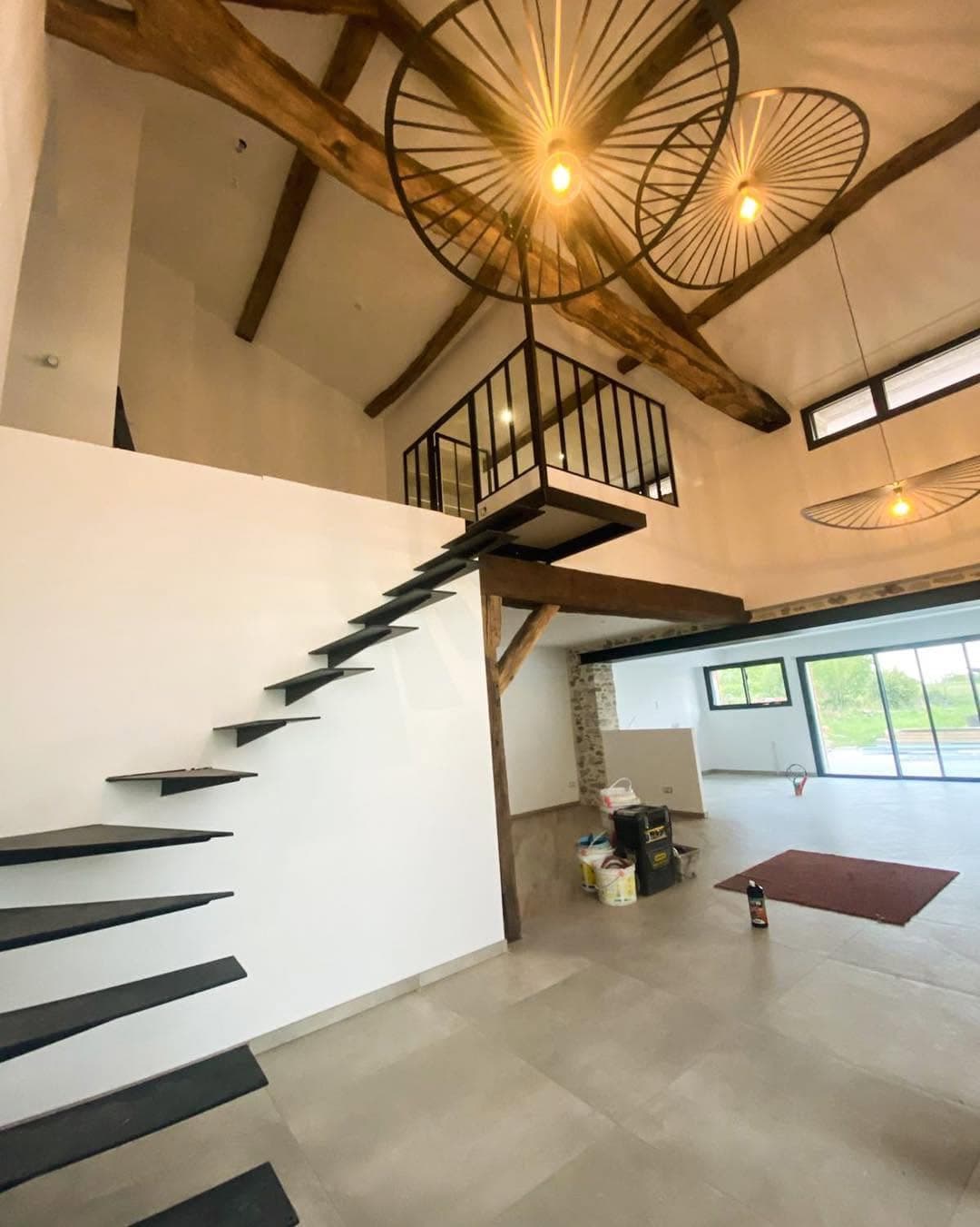 Escalier contemporain en bois réalisé sur mesure